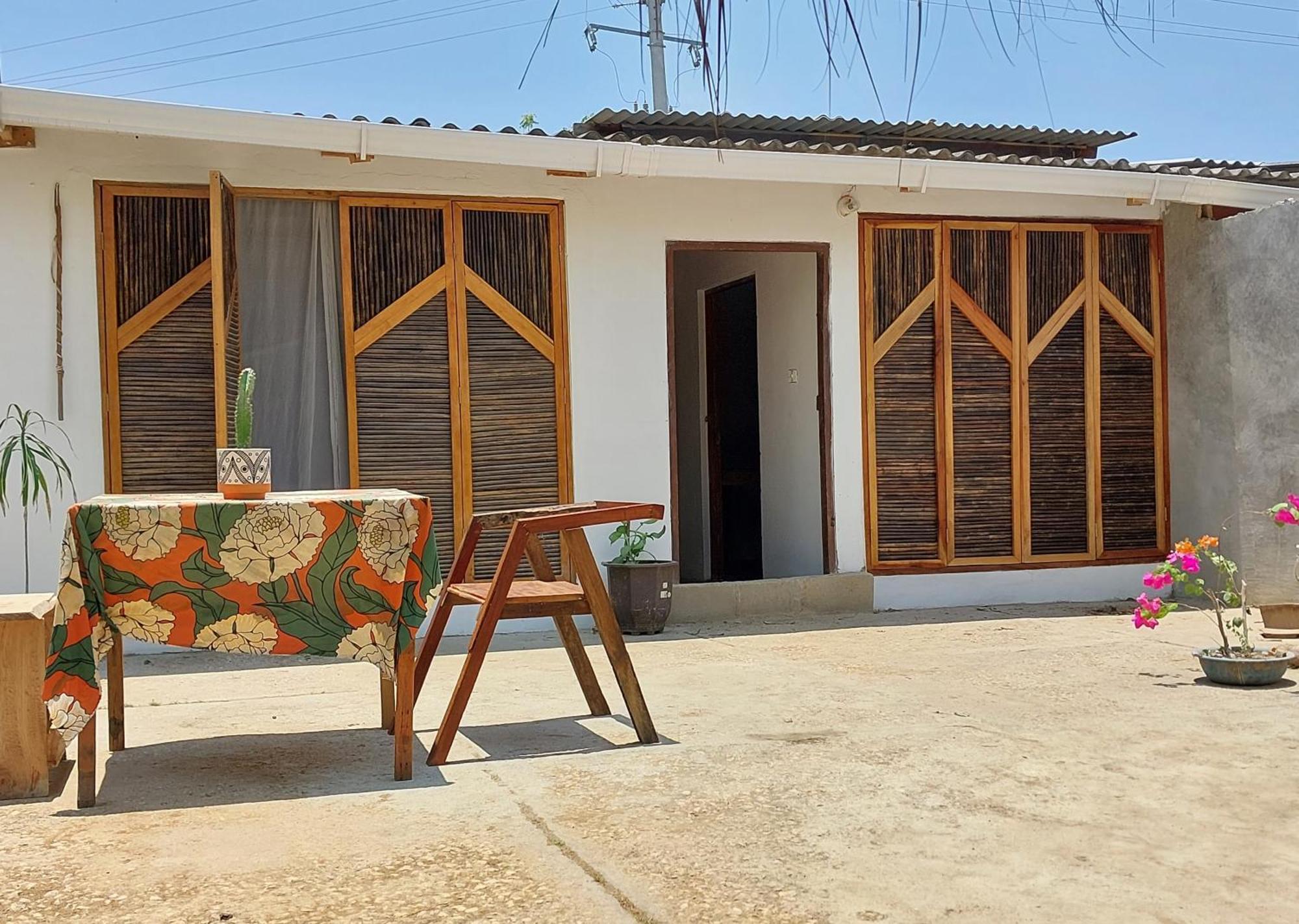 Hostel Nugeku Rincon Ngoại thất bức ảnh